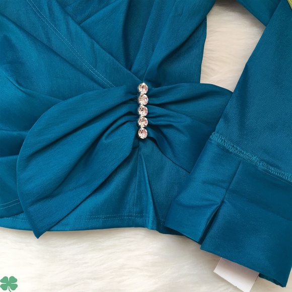 NWT U3 Collection Dress Blouse Size 6 - Picture 3 of 8